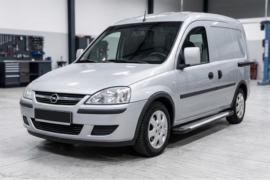 Opel Combo 2002–2012 Boční nášlapy Line (2 ks, hliník) Image
