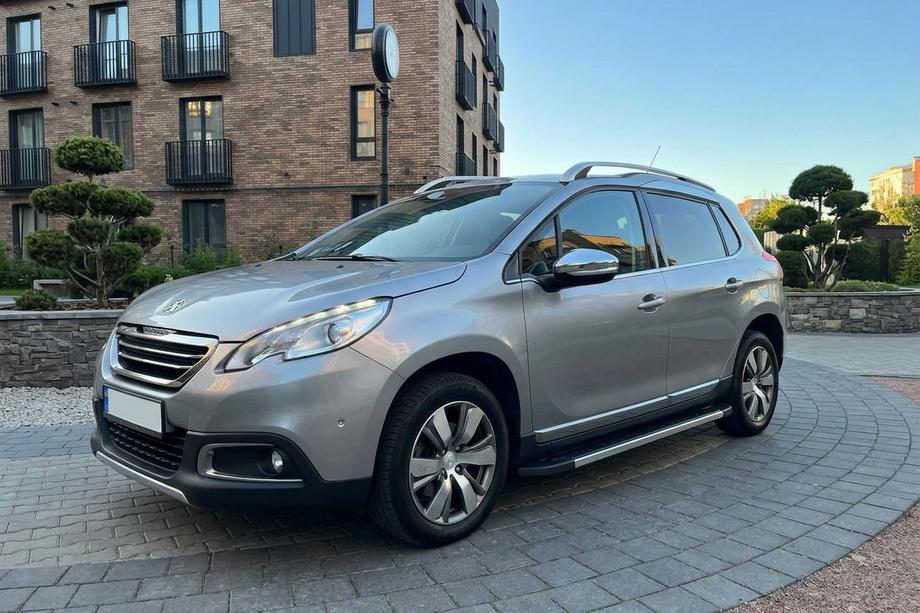 Peugeot 2008 2013–2019 Boční nášlapy RedLine V1 (2 ks, hliník) Image