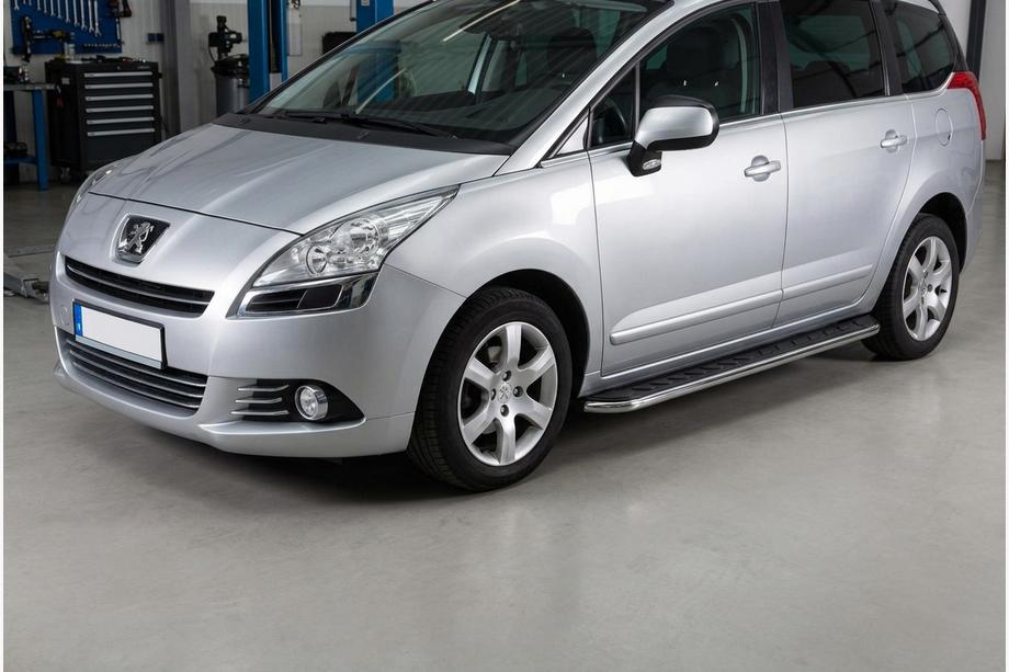 Peugeot 5008 2009–2016 Boční prahy Maydos V1 (2 ks, hliník ↗ nerez) Image