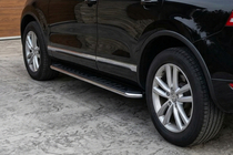 Porsche Cayenne 2003–2010 Boční prahy Maydos V1 (2 ks, hliník ↗ nerez) fotografie 1