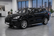 Porsche Cayenne 2010–2017 Boční prahy RedLine V1 (2 ks, hliník) fotografie 1