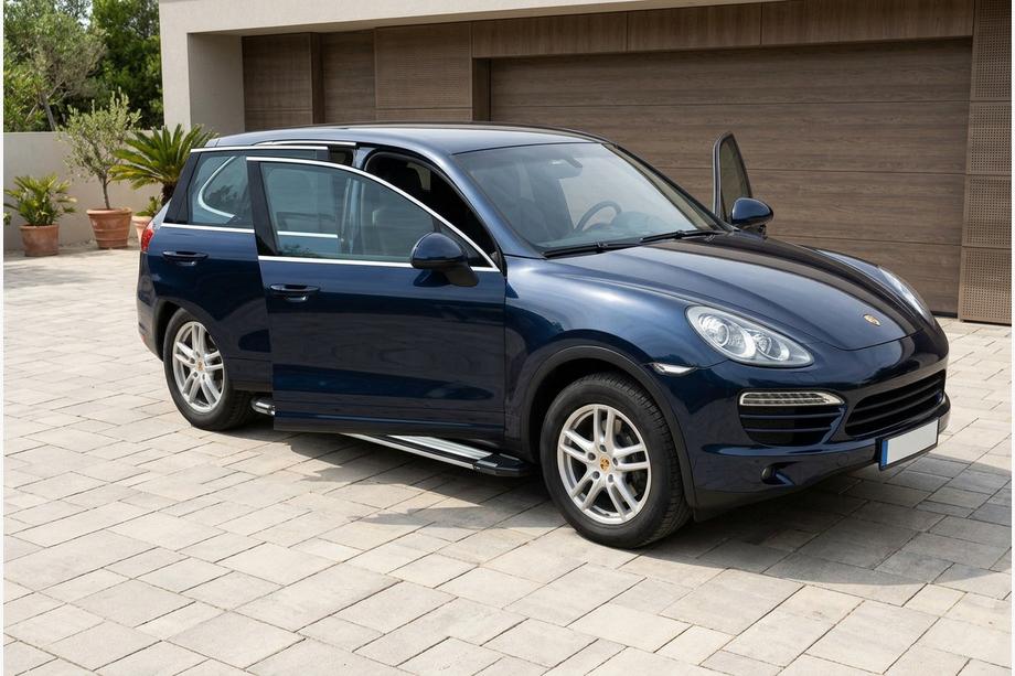 Porsche Cayenne 2010–2017 Boční nášlapy Rainbow (2 ks, hliník) Image