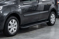 Renault Kangoo 2008–2020 Boční prahy Bosphorus Black (2 ks, hliník) fotografie 1
