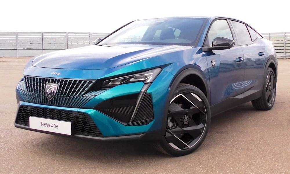 Recenze crossoveru Peugeot 408