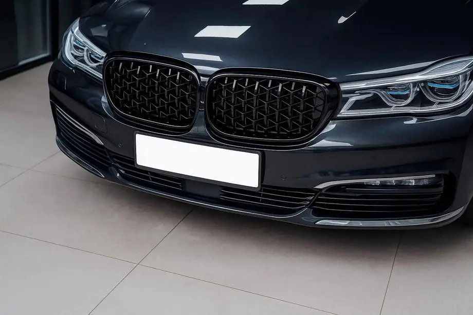 BMW řada 7 G11/G12 2015–2022 Ledvinky Diamond Black (2016-2019, černý lesk) Image