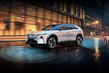 Recenze Mazda EZ-60: hybrid a elektromobil v jednom fotografie 3