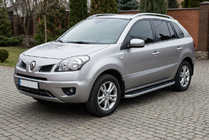 Renault Koleos 2008–2016 Boční prahy Tayga Grey (2 ks, hliník) fotografie 1