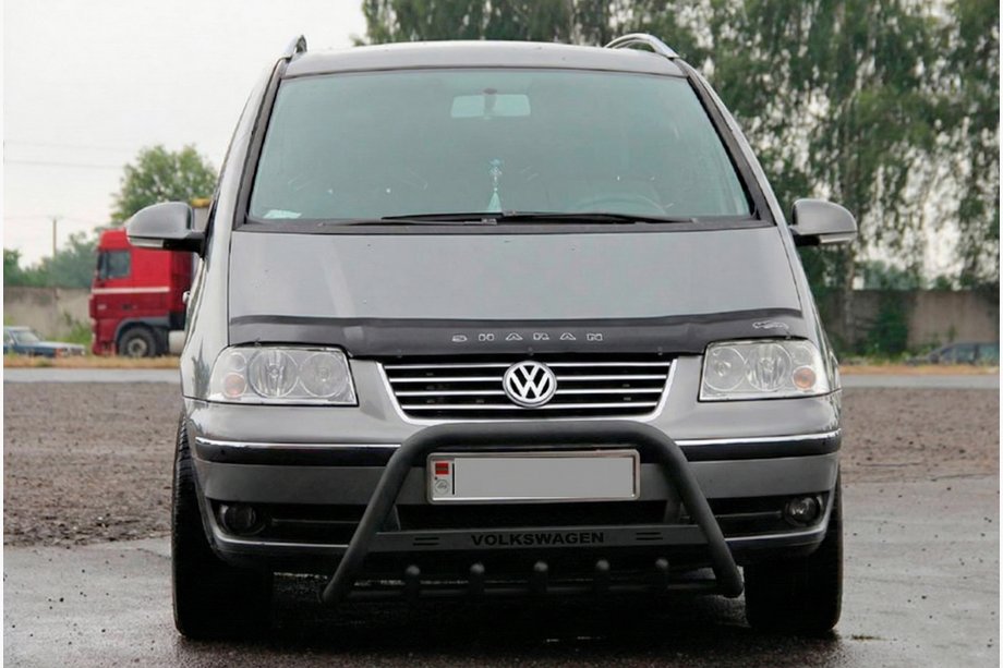 Volkswagen Sharan 2010–2023 Přední ochranný rám WT004 Black (nerez) Image