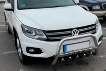 Volkswagen Tiguan 2007–2016 Přední ochranný rám (bullbar) WT004 (nerez) fotografie 3