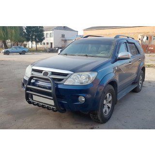 Přední ochranný rám (bullbar) F12-11 Black (nerez) Toyota Fortuner 2006–2015 fotografie 1