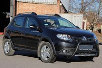 Dacia Sandero 2013–2020 Přední ochranný rám WT006 Black (nerez) fotografie 4