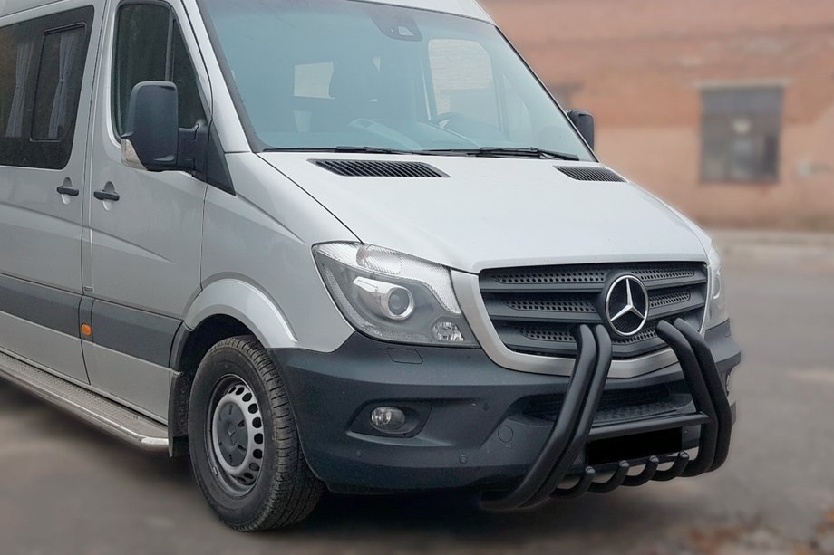 Mercedes Sprinter W906 2006–2018 Přední ochranný rám F1-01 Black (2013-2018, nerez) Image
