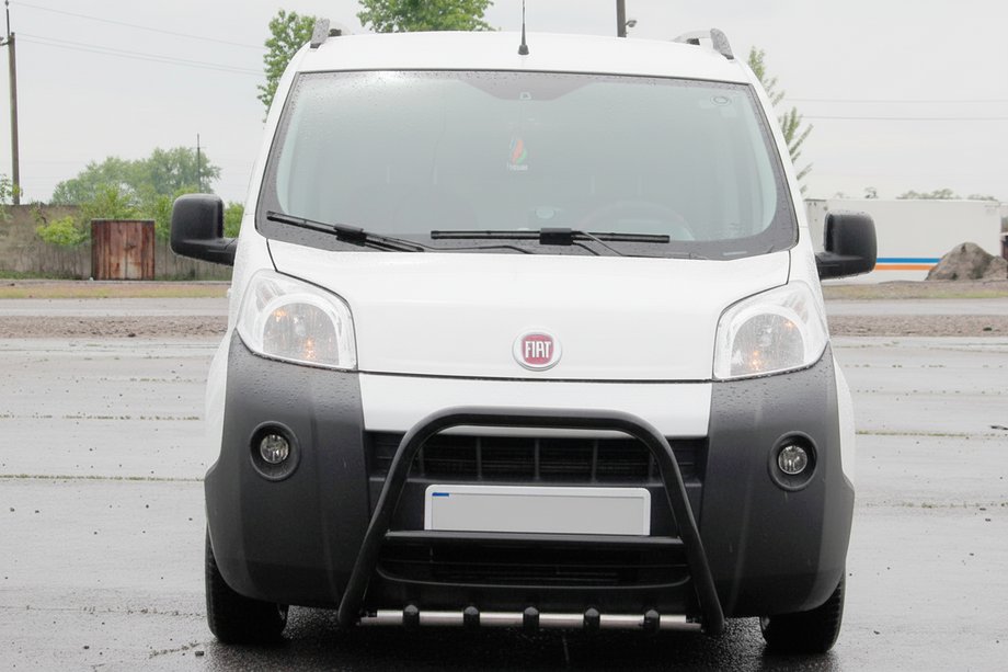 Fiat Fiorino/Qubo 2008–2024 Přední ochranný rám WT006 Black (nerez) Image