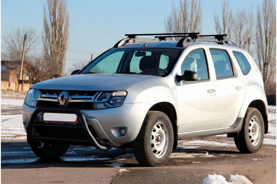 Dacia Duster 2008–2018 Přední ochranný rám WT022 Black (nerez) Fotografie 1