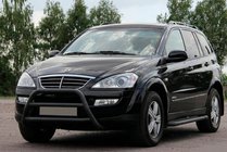 SsangYong Kyron 2005–2014 Přední ochranný rám WT022 Black (nerez) fotografie 1
