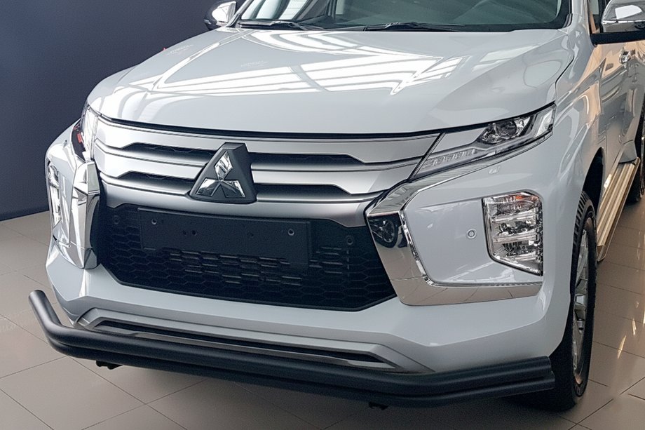 Mitsubishi Pajero Sport 2015– Přední ochranný rám F3-60 Black (2020+, nerez) Image