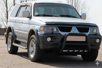 Mitsubishi Pajero Sport 1996–2007 Nerezový bullbar QT006 Black fotografie 2