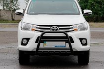 Toyota Hilux 2015– Přední bullbar QT006 Black (nerez) fotografie 1