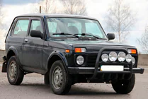 Lada Niva a Urban 1977– Přední ochranný rám QT007 Black (nerez) fotografie 3