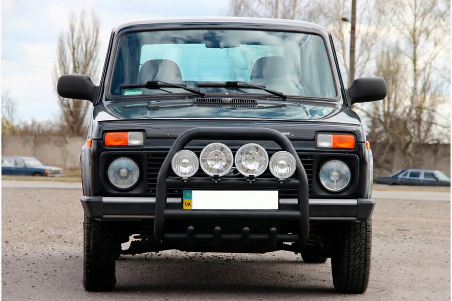 Lada Niva a Urban 1977– Přední ochranný rám QT007 Black (nerez) Image