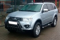 Mitsubishi Pajero Sport 2008–2015 Přední ochranný rám WT002 Black (nerez) fotografie 2