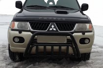 Mitsubishi Pajero Sport 1996–2007 Přední ochranný rám WT002 Black (nerez) fotografie 1