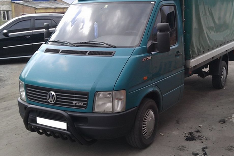 Volkswagen LT 1995–2006 Přední ochranný rám WT002 Black (nerez) Image