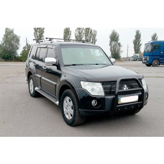Přední ochranný rám QT011 Black (nerez) Mitsubishi Pajero Wagon IV 2006–2021 fotografie 1
