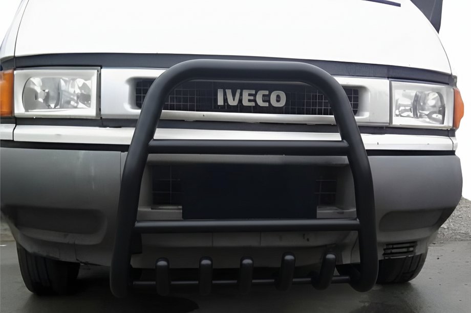 Iveco Daily 1999–2006 Přední ochranný rám (bullbar) QT007 Black Image