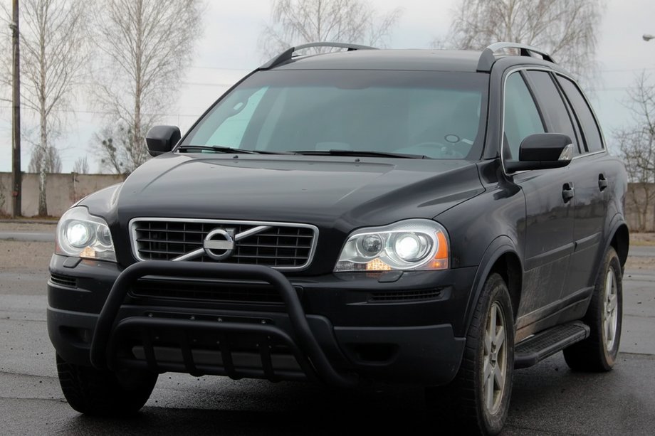 Volvo XC90 2002–2014 Přední ochranný rám WT002 Black (nerez) Image