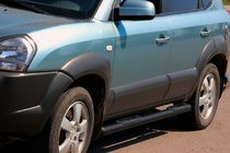 Hyundai Tucson JM 2004– Nerezové boční trubky BB002 Black (2 ks, nerez) fotografie 1