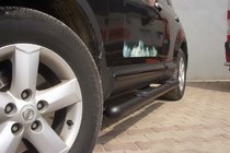 Nissan Qashqai 2007–2010 Boční trubky Black (2 ks, nerez) fotografie 6