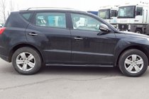 Geely Emgrand X7 2011– Boční trubky Black (2 ks, nerez) fotografie 2