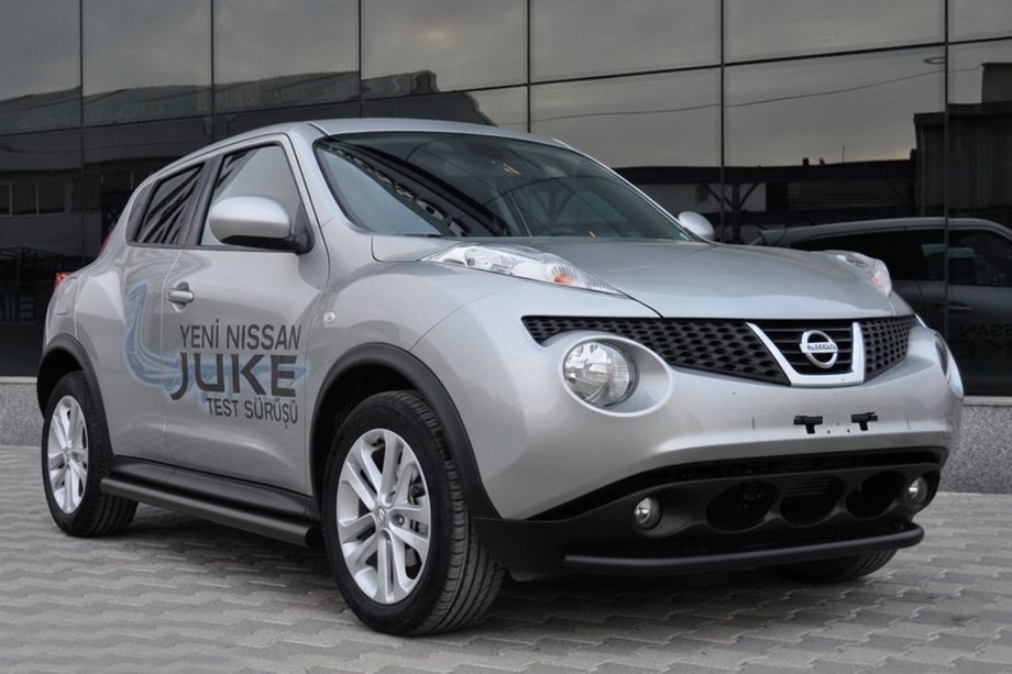 Nissan Juke 2010–2019 Boční trubky Ø60 Black (2 ks, nerez) Image
