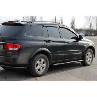 Nerezové boční trubky BB002 Black (2 ks, nerez) SsangYong Kyron 2005–2014 fotografie 3