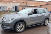 Nissan X-trail T32/Rogue 2014–2021 Boční trubky Black (2 ks, nerez) fotografie 6