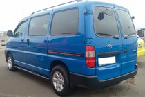 Toyota HiAce Boční trubky Black (2 ks, nerez) fotografie 1