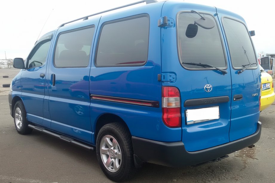 Toyota HiAce Boční trubky Black (2 ks, nerez) Image