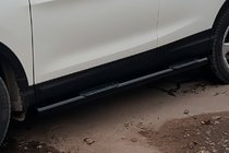 Nissan Qashqai 2014–2021 Boční trubky Black (2017-2021, 2 ks, nerez) fotografie 2