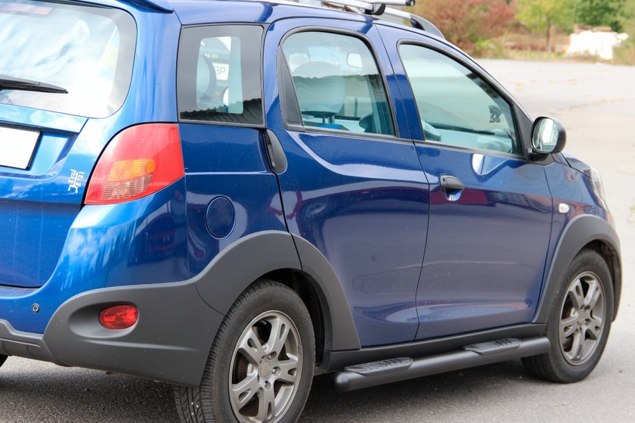 Chery Beat 2009–2015 Boční trubky Black (2 ks, nerez) Image