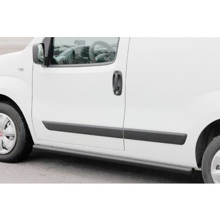 Boční trubky Ø60 černé (2 ks, nerez) Peugeot Bipper 2008–2017 fotografie 2