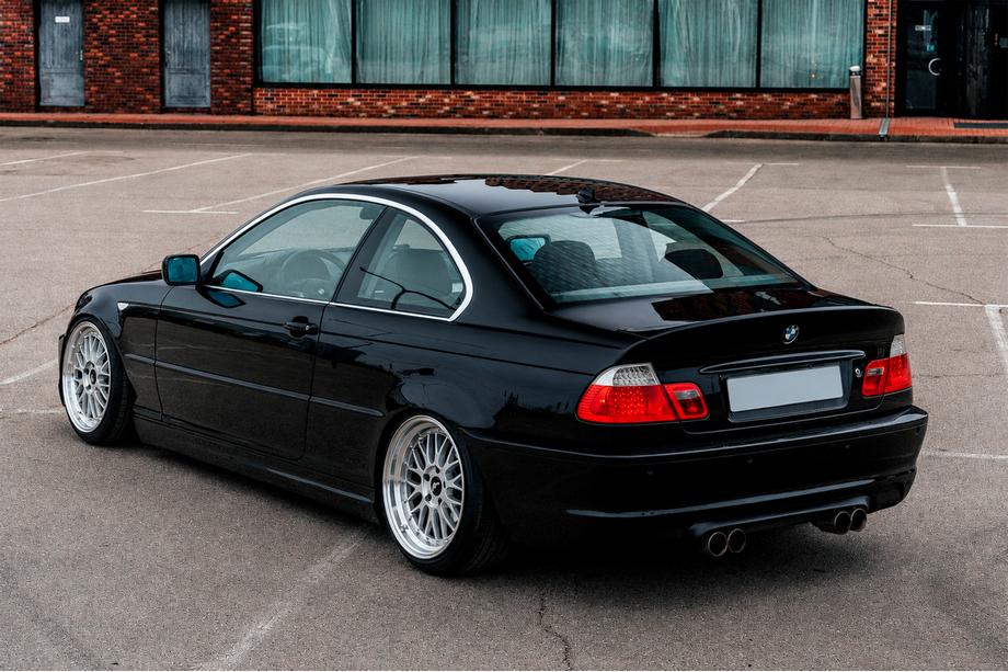 BMW řada 3 E46 1998–2006 Spoiler CSL-Style V3 (pro SD, černý lesk) Fotografie 3
