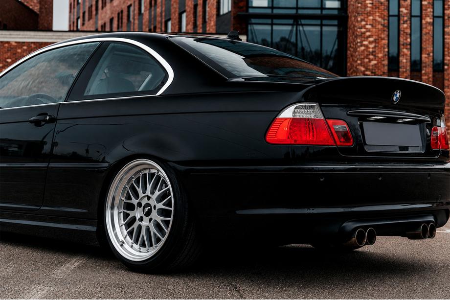 BMW řada 3 E46 1998–2006 Spoiler CSL-Style V3 (pro SD, černý lesk) Fotografie 1