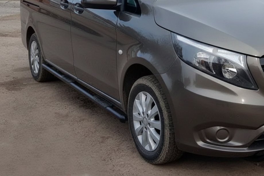 Mercedes Vito/V-class W447 2014– Boční trubky Black (2 ks, nerez) Fotografie 2
