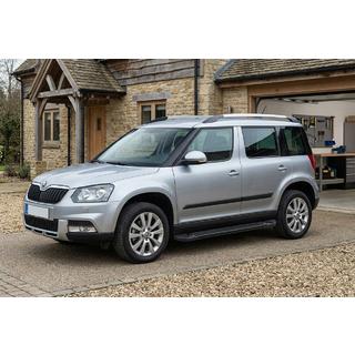 Boční nášlapy RedLine Black (2 ks, hliník) Skoda Yeti 2009–2017 fotografie 1