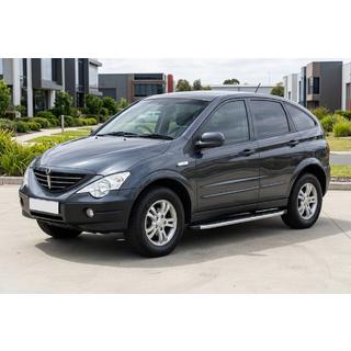 Boční nášlapy Fullmond (2 ks, hliník) SsangYong Action 2005–2018 fotografie 1