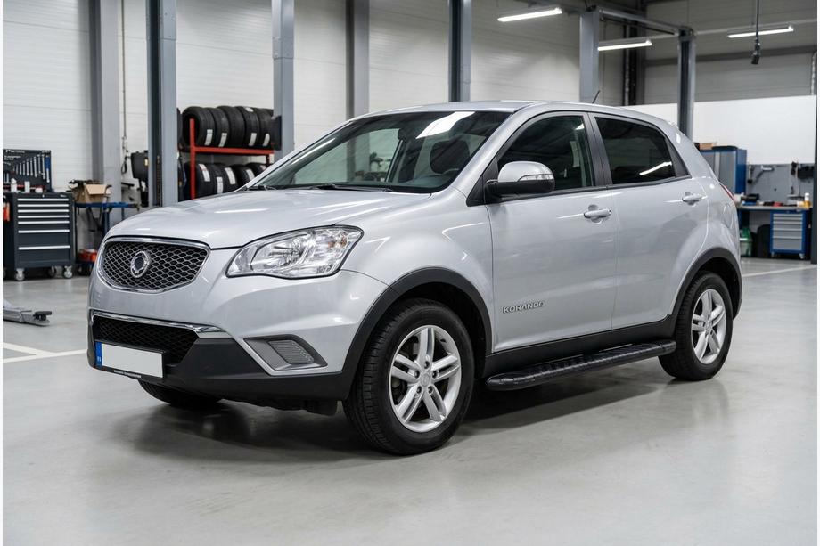 SsangYong Korando 2010–2019 Boční prahy Bosphorus Black (2 ks, hliník) Image