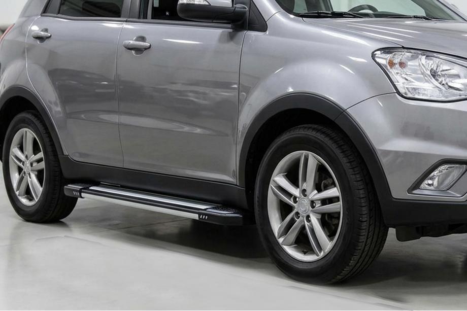 SsangYong Korando 2010–2019 Boční nášlapy Rainbow (2 ks, hliník) Image