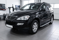 SsangYong Kyron 2005–2014 Boční prahy Maydos V1 (2 ks, hliník ↗ nerez) fotografie 1