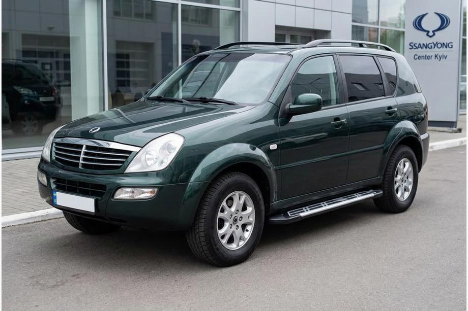 SsangYong Rexton I 2001–2017 Boční nášlapy Sunrise (2 ks, hliník) Image